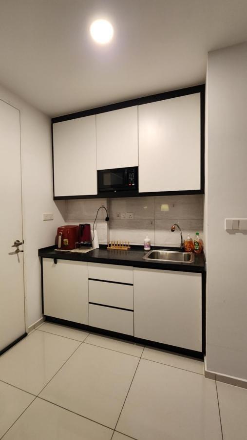 The Robertson Bukit Bintang 20f Apartment *