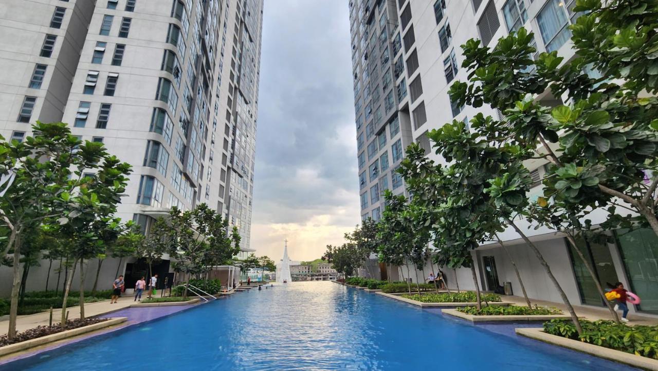 The Robertson Bukit Bintang 20f